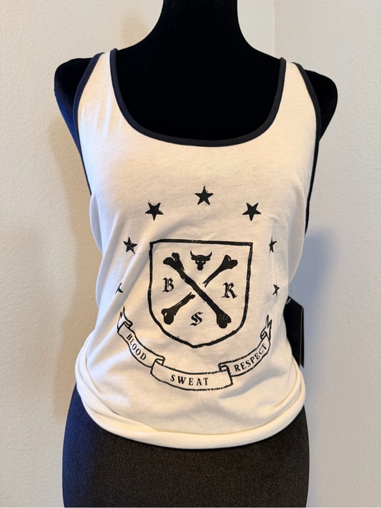 Under Armour Tops - Under Armour White Tank Top with Black Graphic Crest